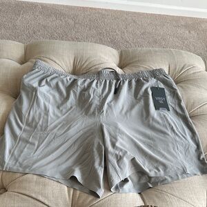 VRST Men’s Light Gray Athletic Shorts
